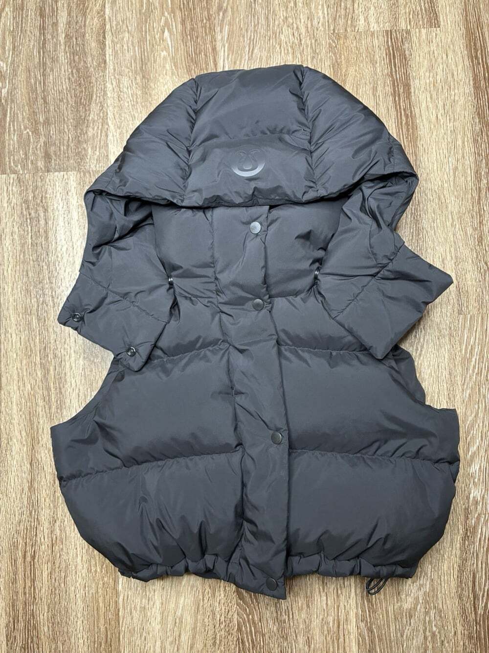 Lululemon Wunder Puff Super-Cropped Vest Black Size 4 - Picture 3 of 7